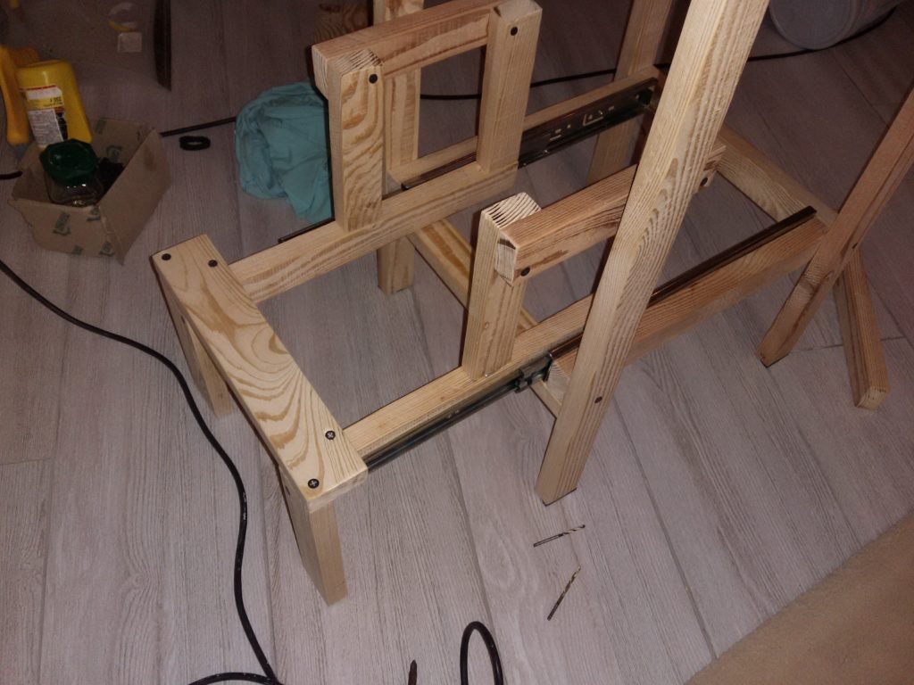 Then make legs for the steps