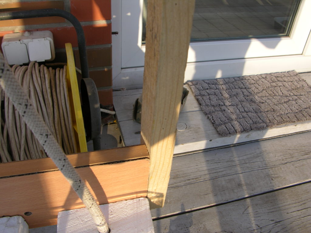 Assembling the porch swing backrest step 3