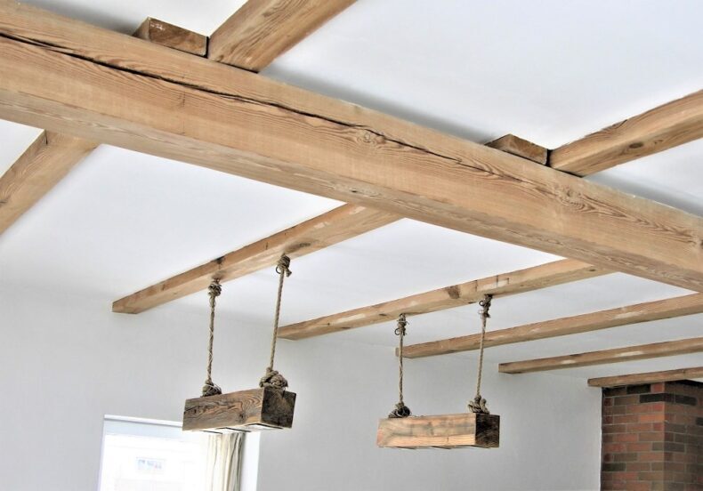DIY Wood beams pendants