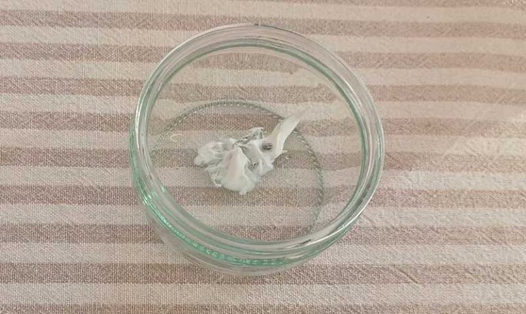 How to Clean Silver Jewellery at Home: 6 Easy Lazy Hacks That Actually ...
